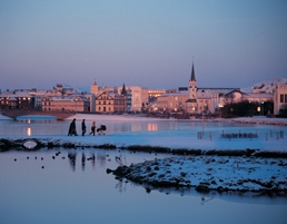 Reykjavik in the sunset by Visit Iceland